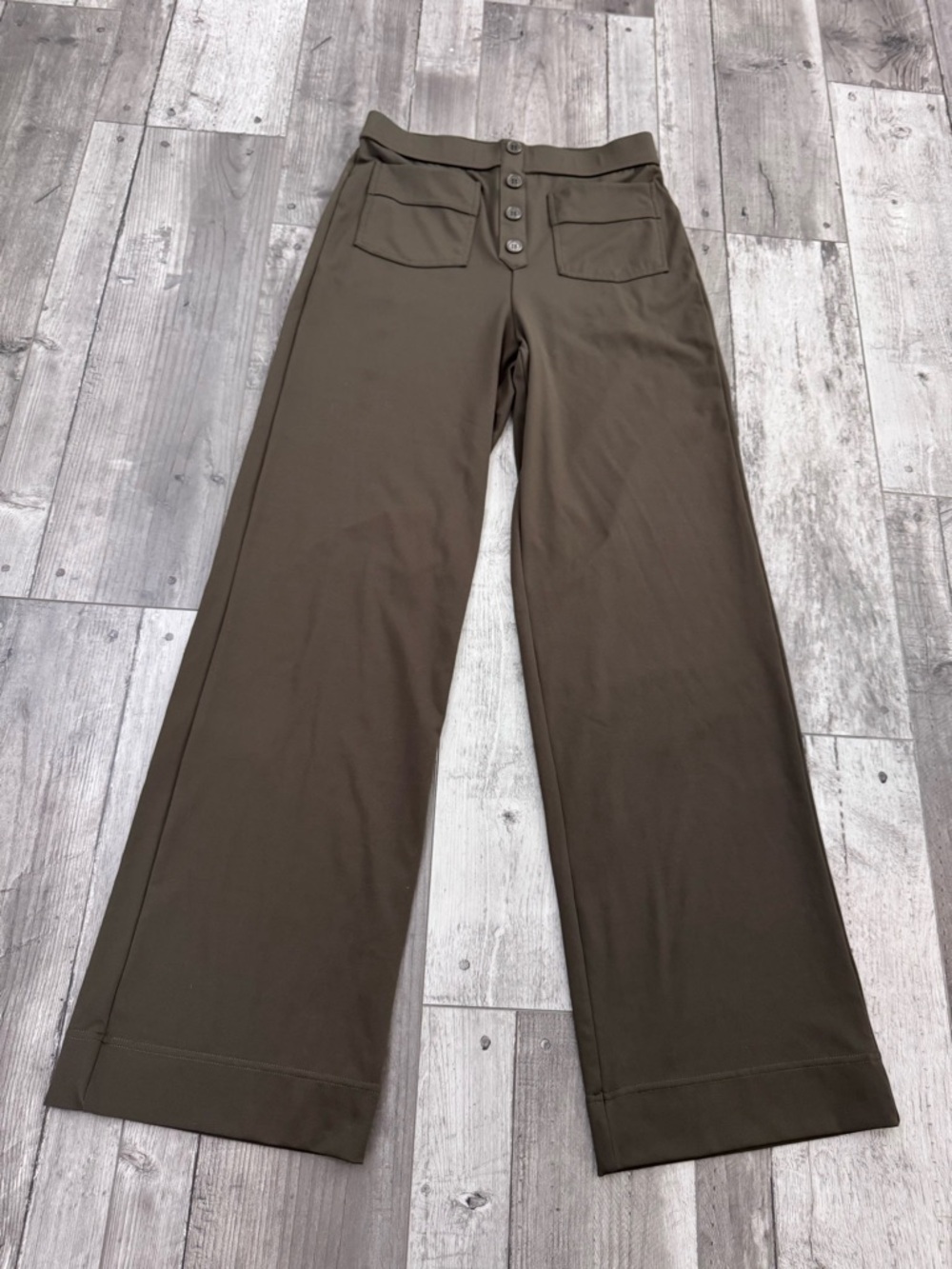 Halara DayStretch High Waisted Straight Leg Casual Pants Pockets Green Med Tall